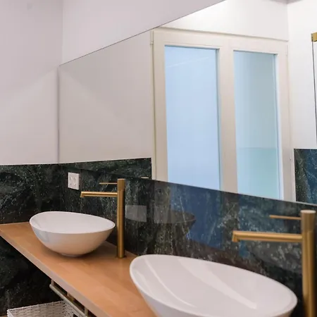 Market - Ciutat Vella, Exclusively For Families - Mid-term Apartment Valencia