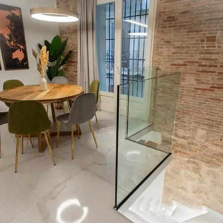 Market - Ciutat Vella, Exclusively For Families - Mid-term Apartment Valencia