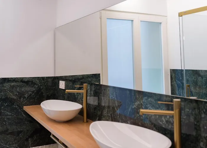 Market - Ciutat Vella, Exclusively For Families - Mid-term Apartment Valencia