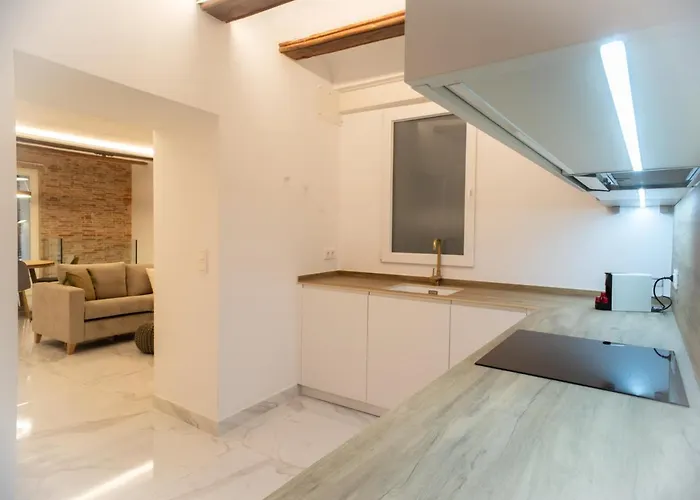 Market - Ciutat Vella, Exclusively For Families - Mid-term Apartment *