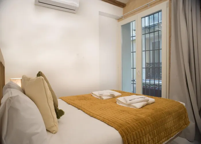 Market - Ciutat Vella, Exclusively For Families - Mid-term Valencia