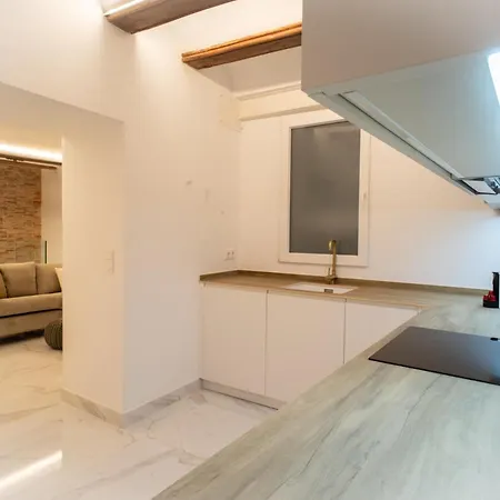 Market - Ciutat Vella, Exclusively For Families - Mid-term Appartement *